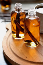 Load image into Gallery viewer, Sweet Tobacco & Musk Perfume Oil Roll-On