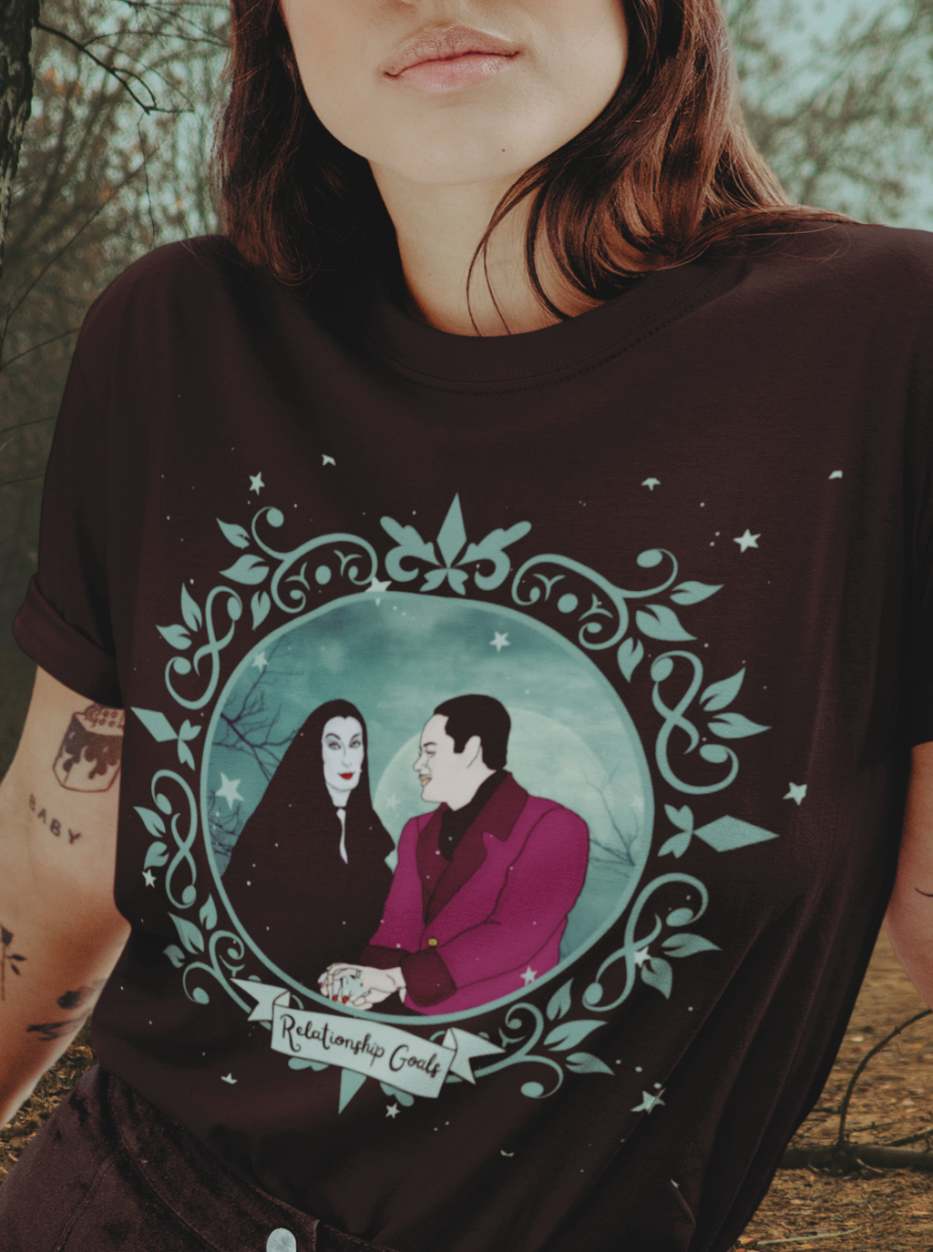 “Relationship Goals” Gomez & Morticia Unisex T-shirt