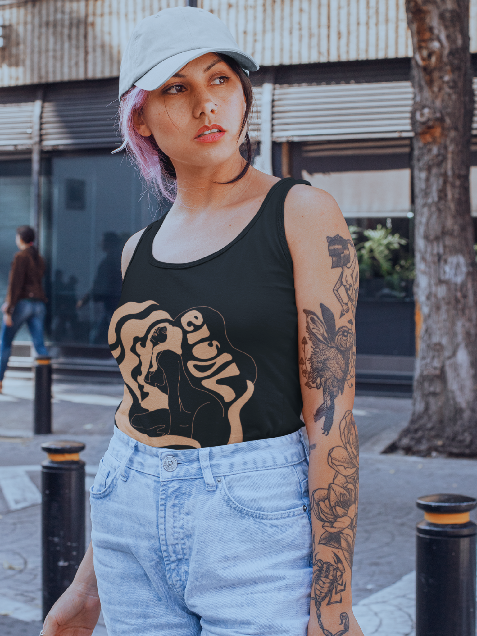 Leo "El sol"  Retro Racerback Tank