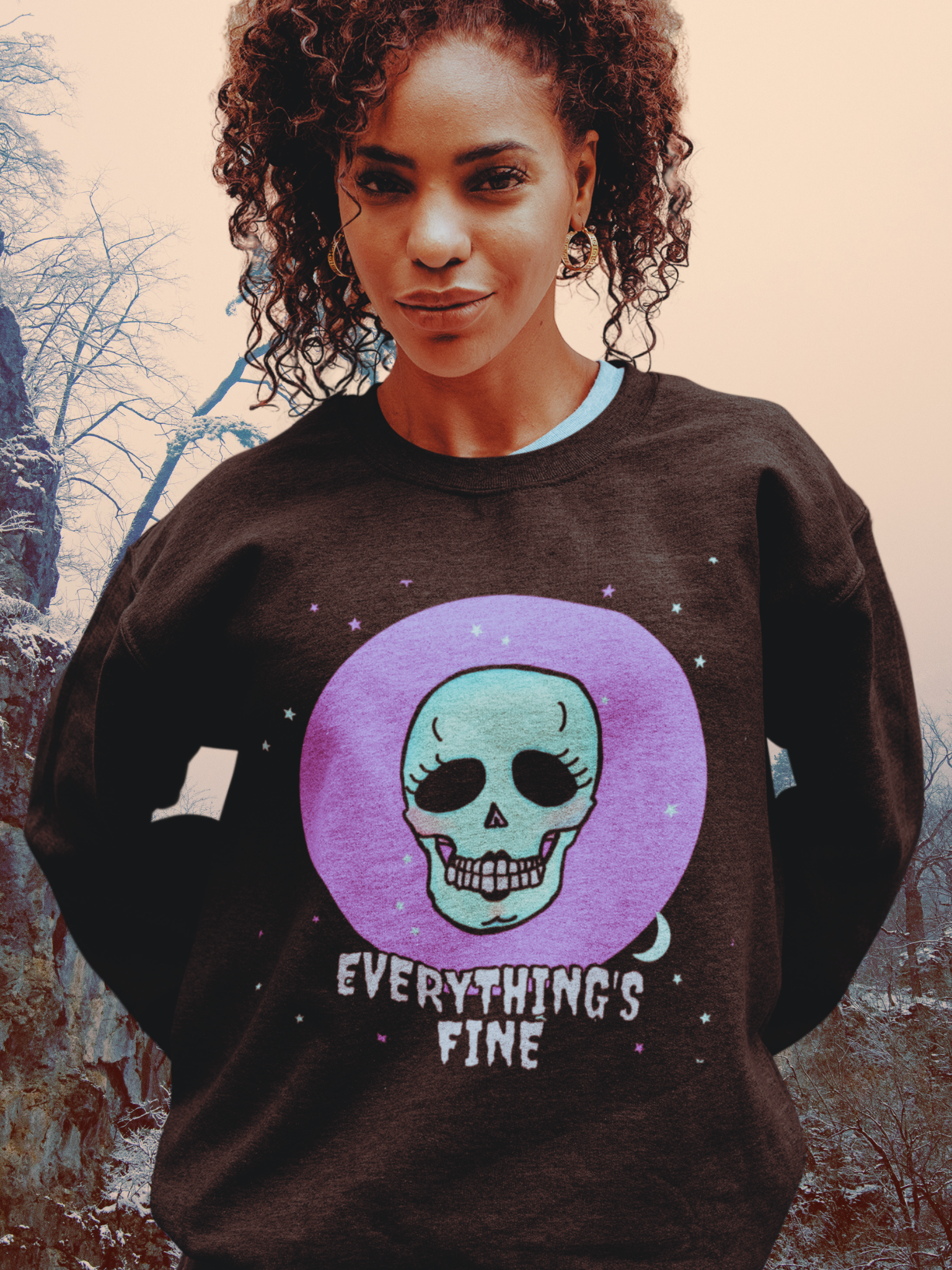 Everything's Fine Skull Unisex Heavy Blend™ Crewneck Sweatshirt