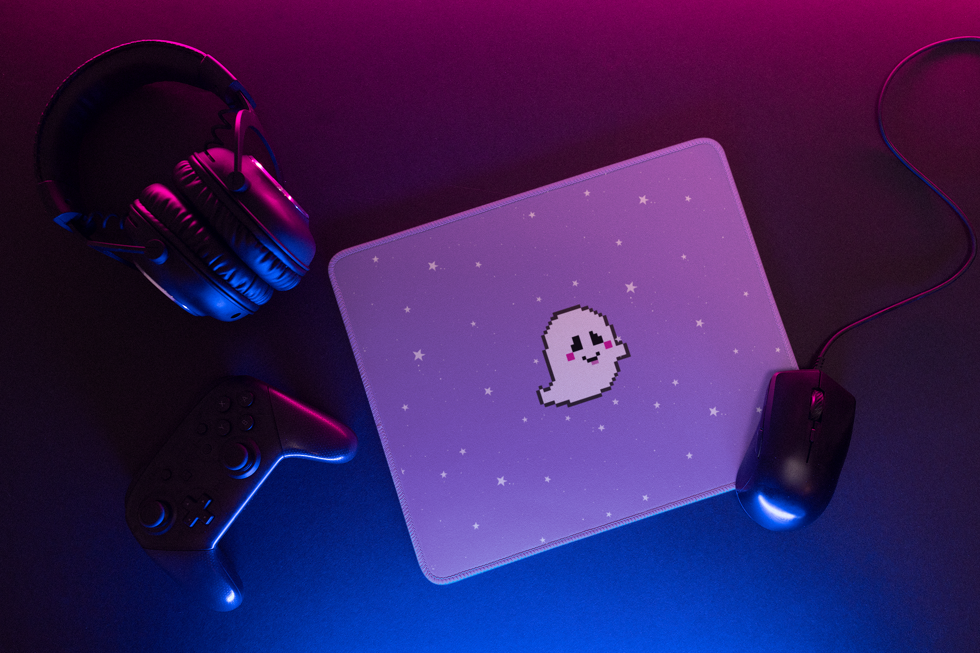 Grinning Ghostie Mouse Pad [purple]