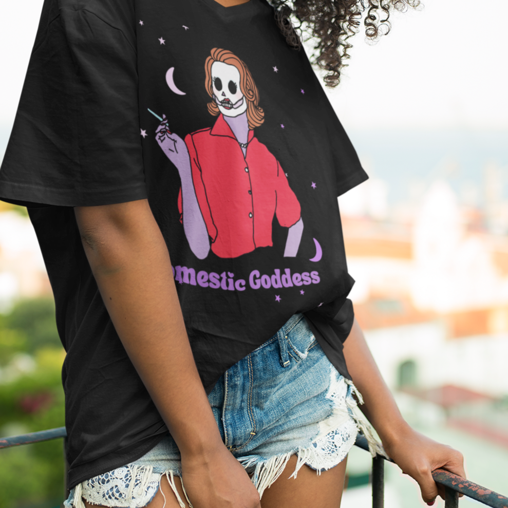 Domestic Goddess Halloween Skull Super Soft T-Shirt